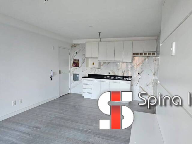 Venda em PINHEIROS - São Paulo